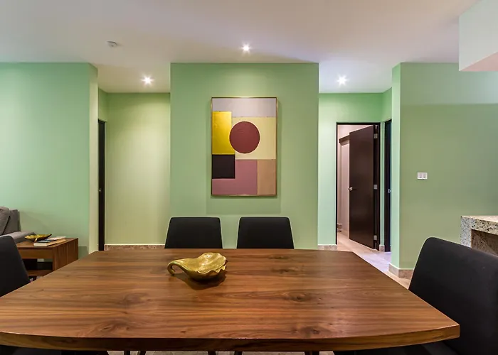 Casa de férias Seaview Roof Pool, Gym Onsite, 4 Blocks To 5th Ave *