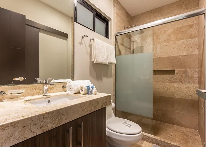 Seaview Roof Pool, Gym Onsite, 4 Blocks To 5th Ave * Playa del Carmen