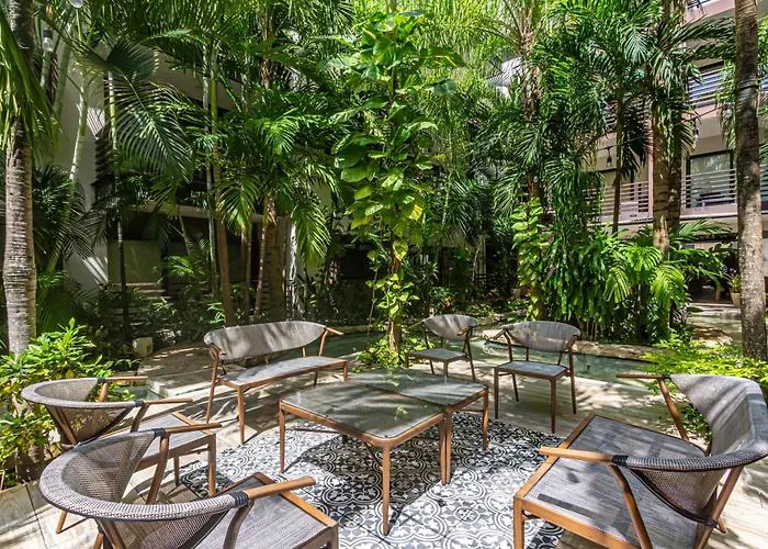 Casa de férias Seaview Roof Pool, Gym Onsite, 4 Blocks To 5th Ave